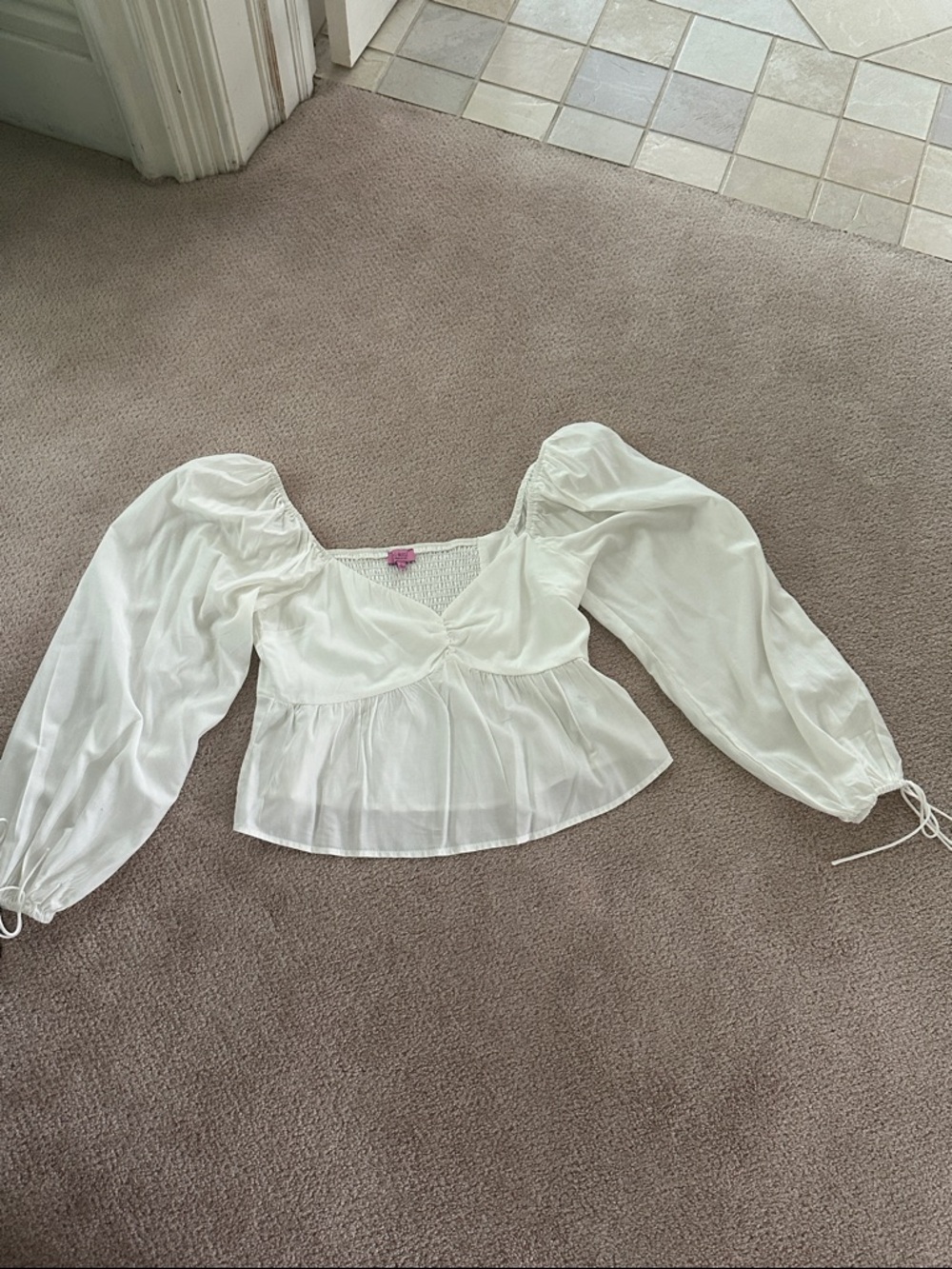 miami White Puff-Sleeve Peplum Top